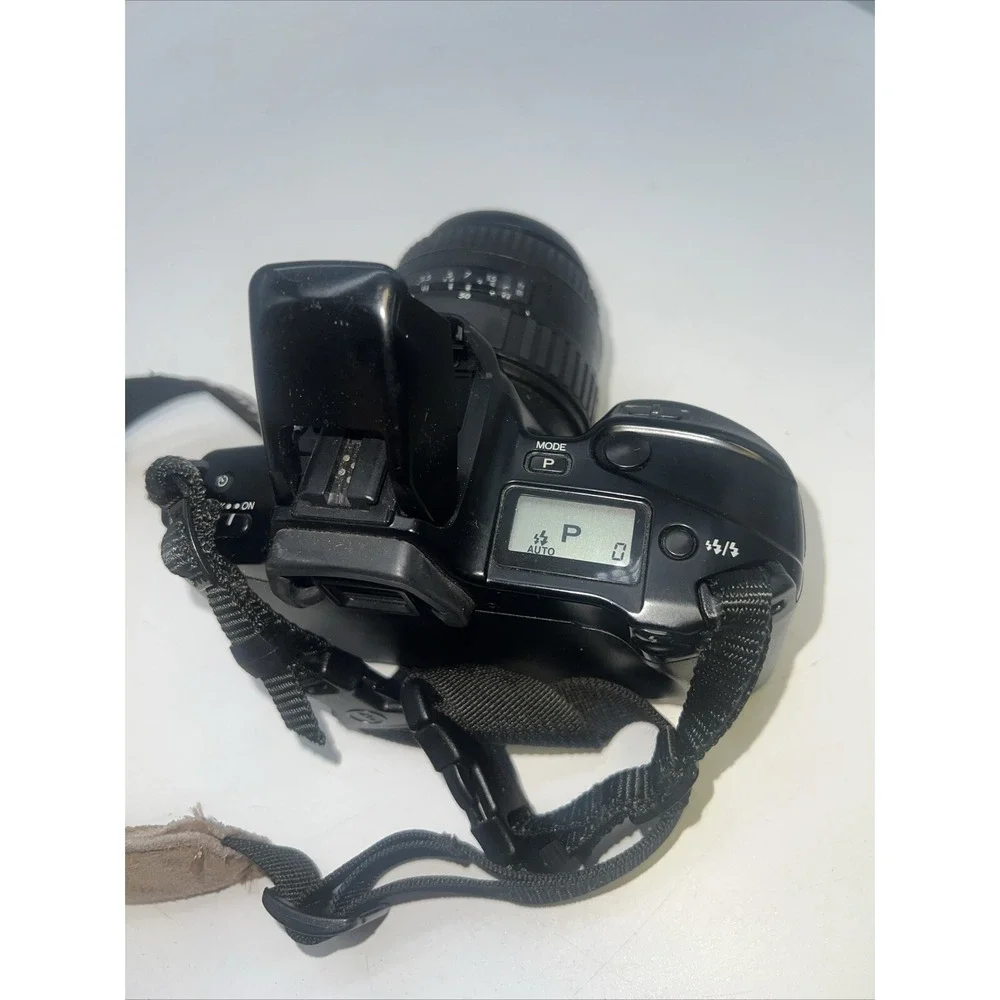 Minolta Maxxum 3xi 35mm SLR Film AF Camera W/ 35-80mm Sigma Lens-New Battery